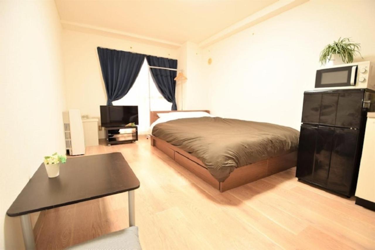 Apartamento ローヤルハイツ菊水駅 Sapporo Exterior foto